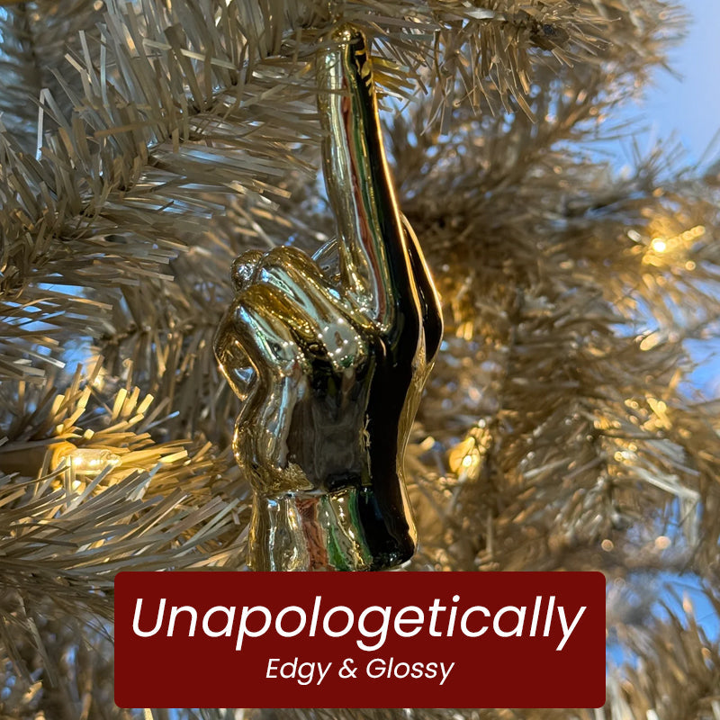 Weihnachtsdekoration mit Mittelfinger