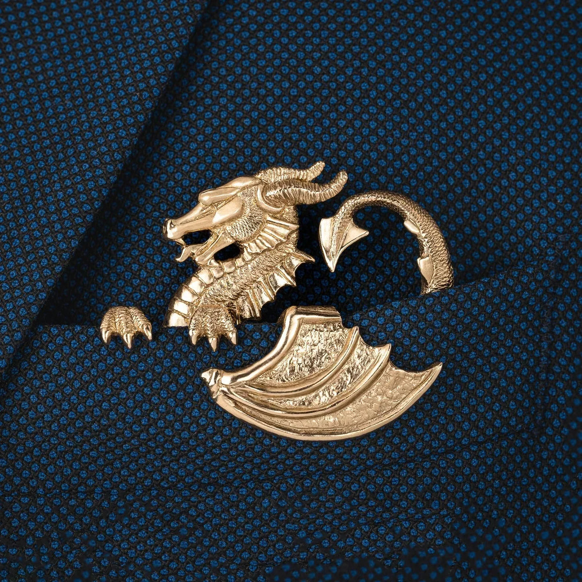 ✨ Luxury Sculpted Animal Brooch – Premium Statement Piece for Suits & Blazers